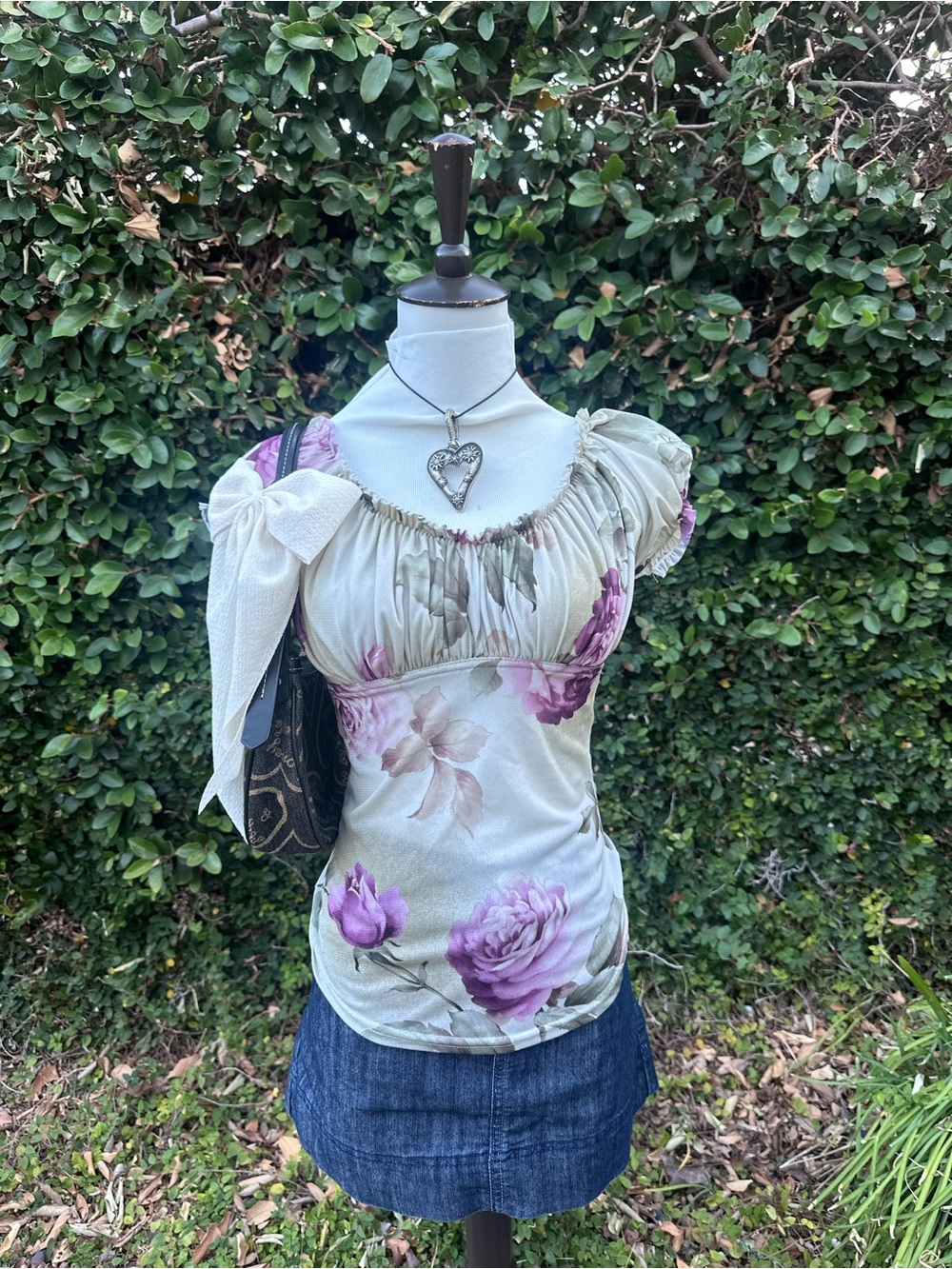 ✨y2k Floral top